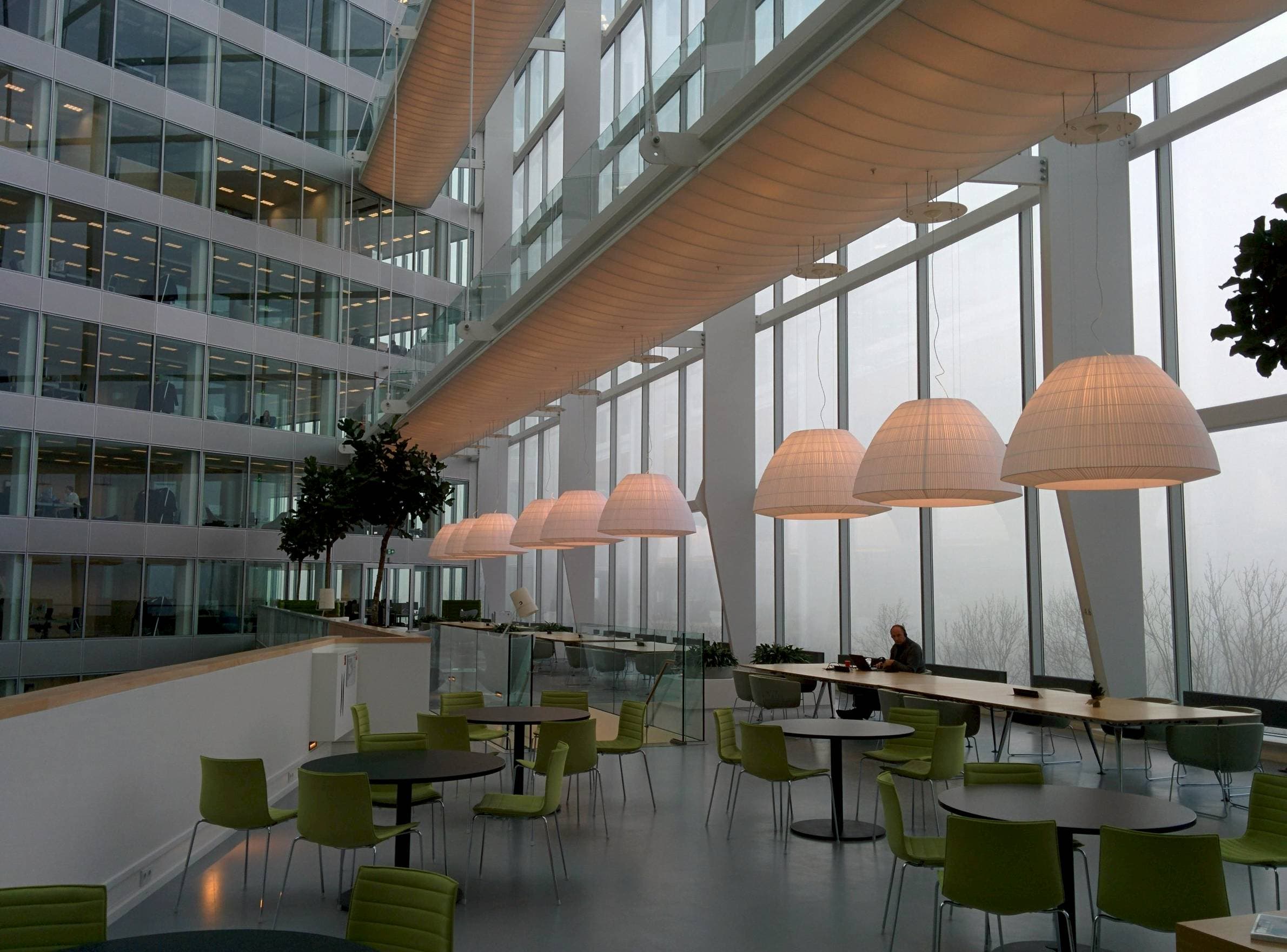 Office / Office Building